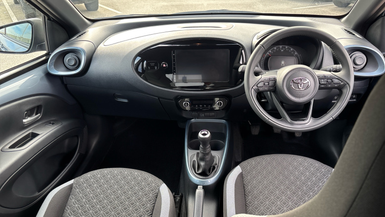 Toyota Aygo X 1.0 VVT-i Edge 5dr Petrol Hatchback